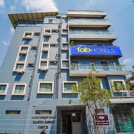 Fabhotel Metro Suites - Nr Esi Hospital 벵갈루루 외부 사진